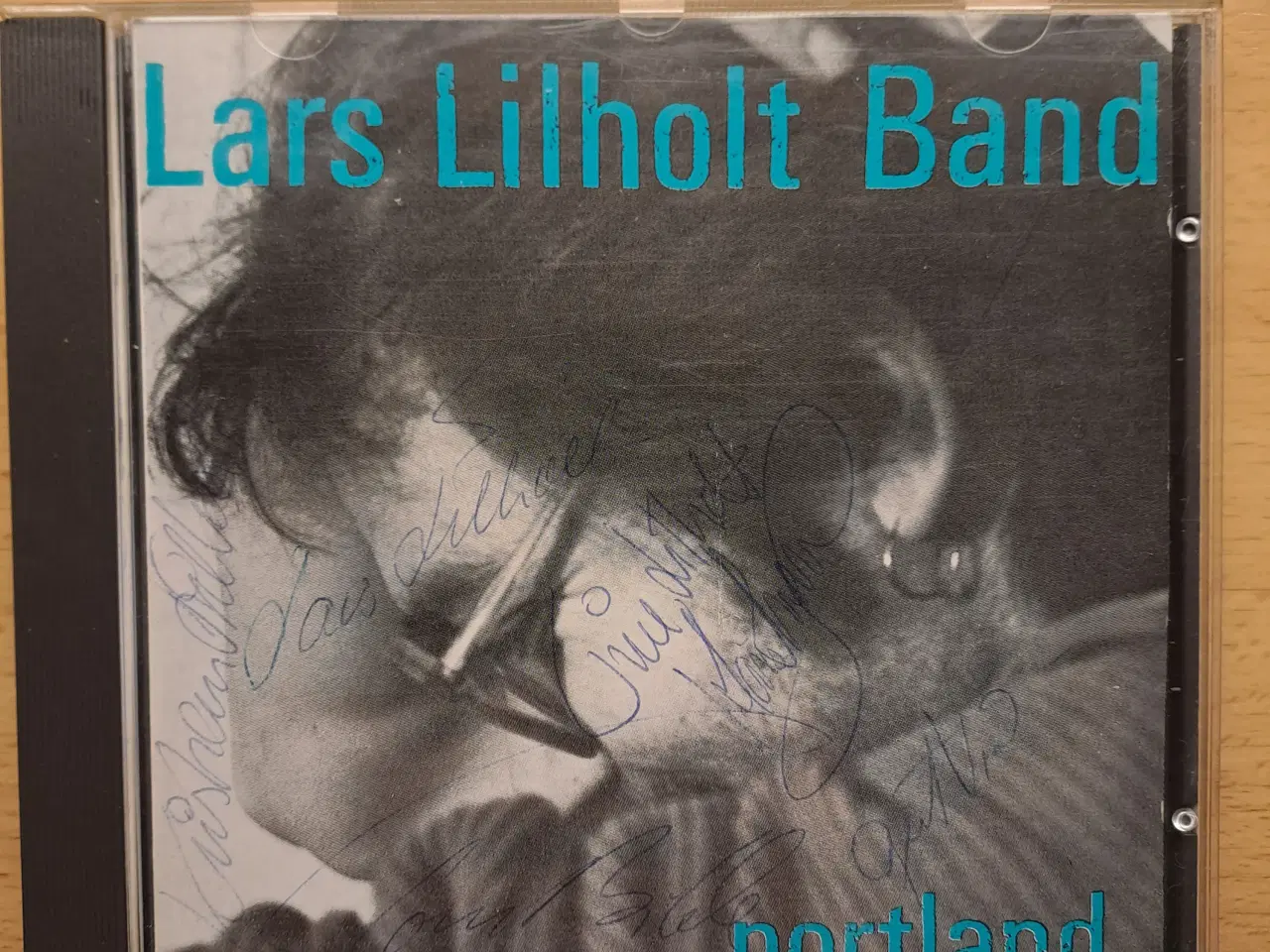 Billede 1 - Signeret Lars Lilholt CD