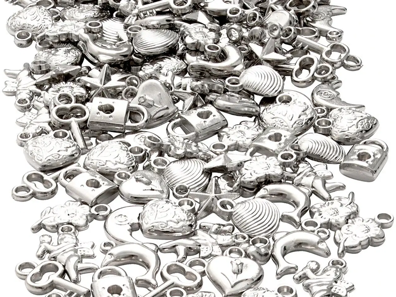 Billede 1 - Sølvcharms, str. 15-20 mm, hulstr. 3 mm, 80g/ 1 pk.