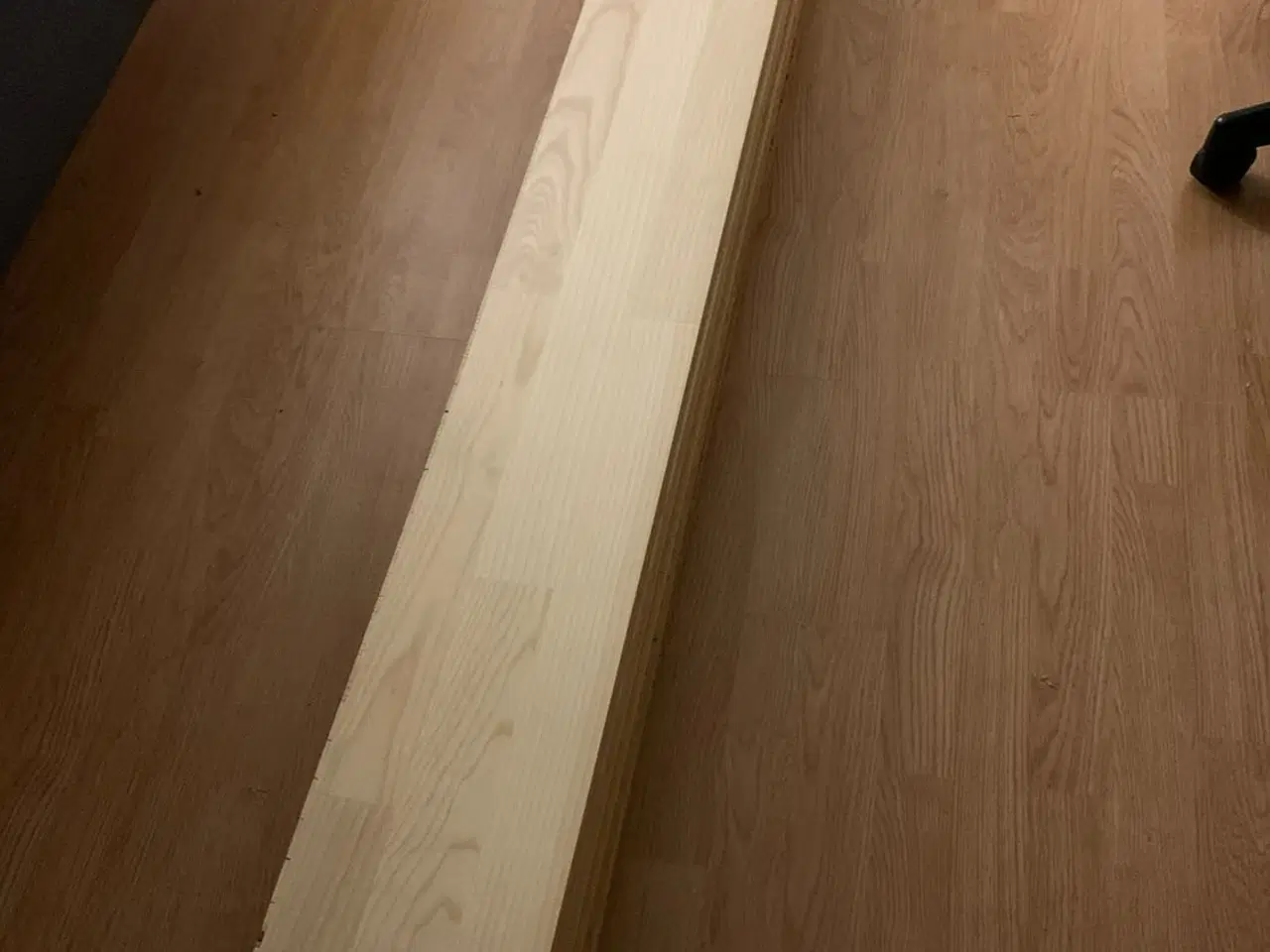 Billede 3 - Klikgulv lys træ 5,5m2