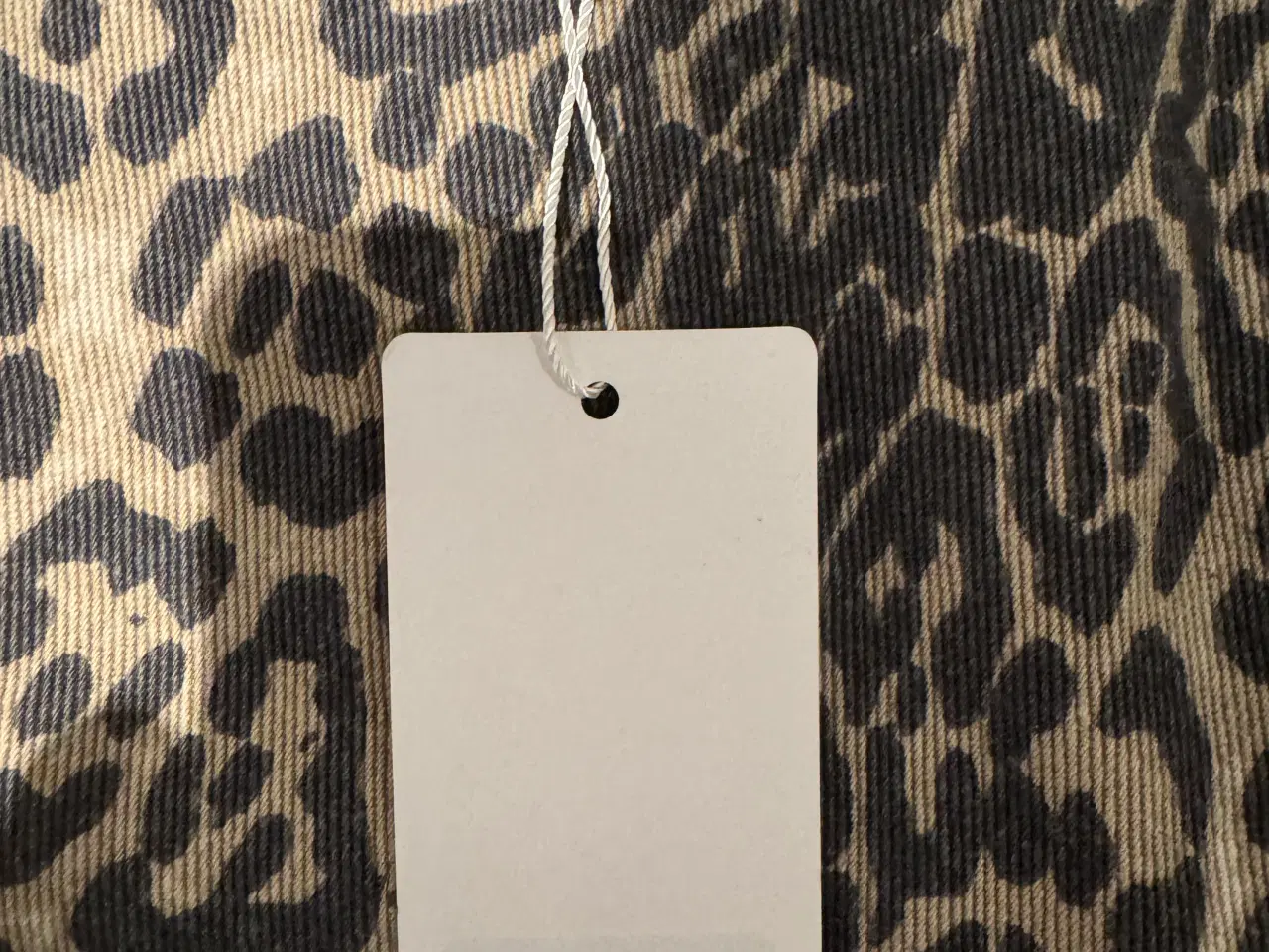 Billede 3 - Helt nye bukser