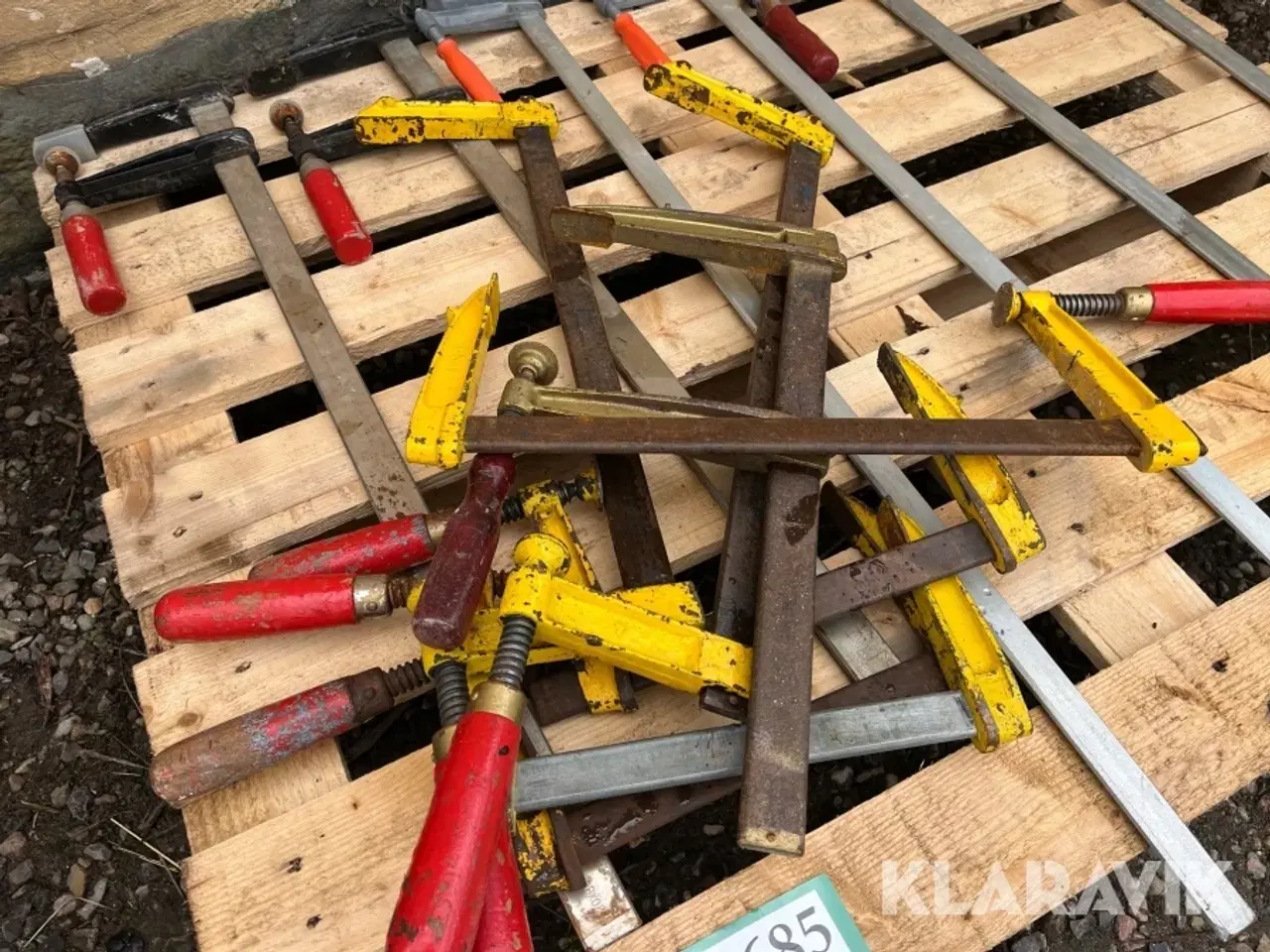 Billede 8 - Skruetvinger og sav