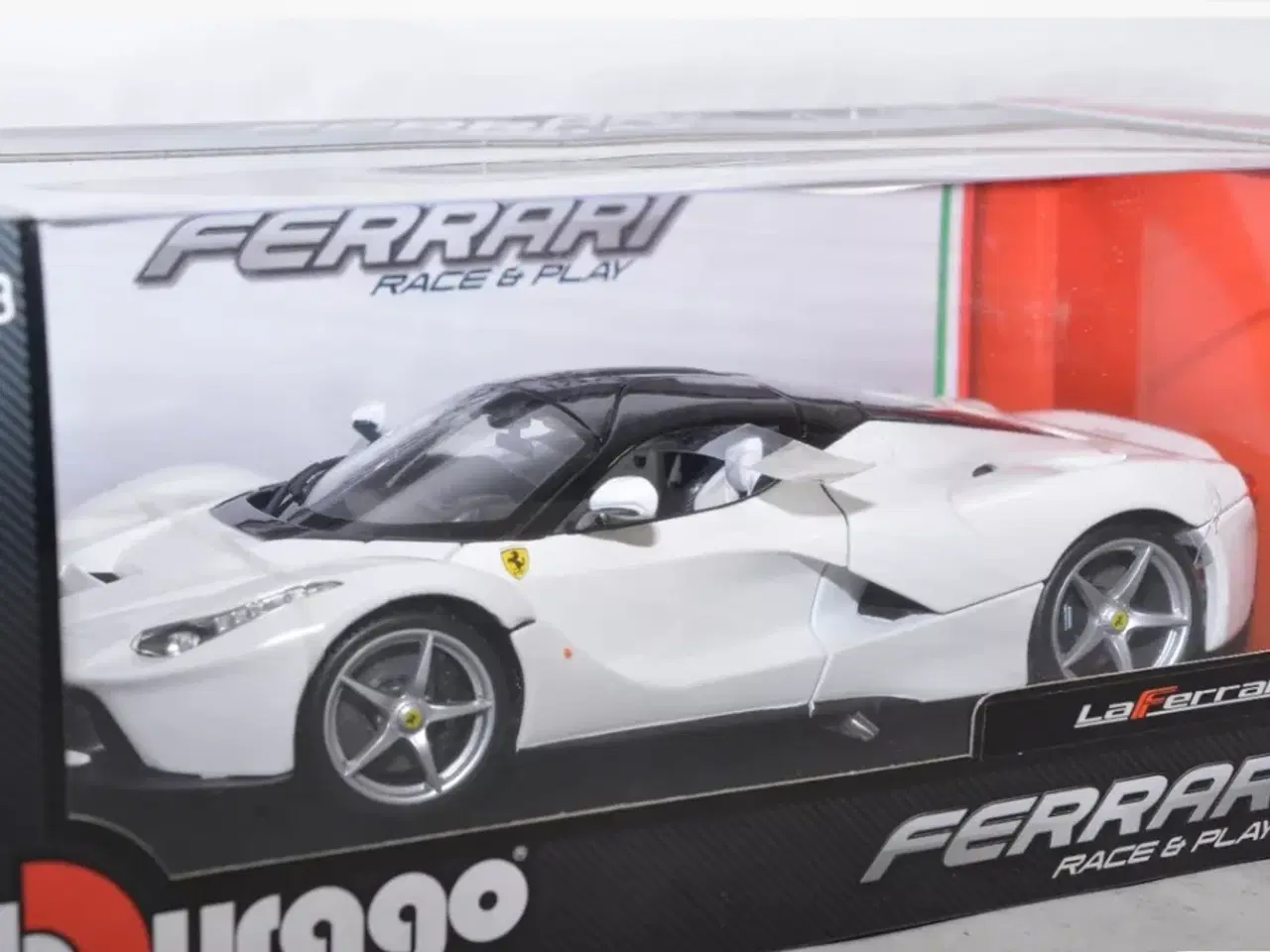 Billede 2 - 1:18 Ferrari LaFerrari 2015