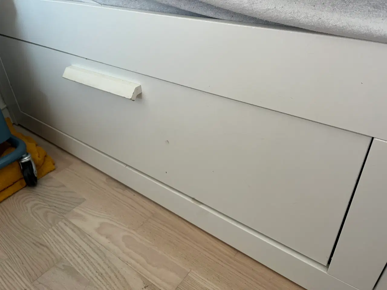 Billede 2 - Seng med opbevaring 