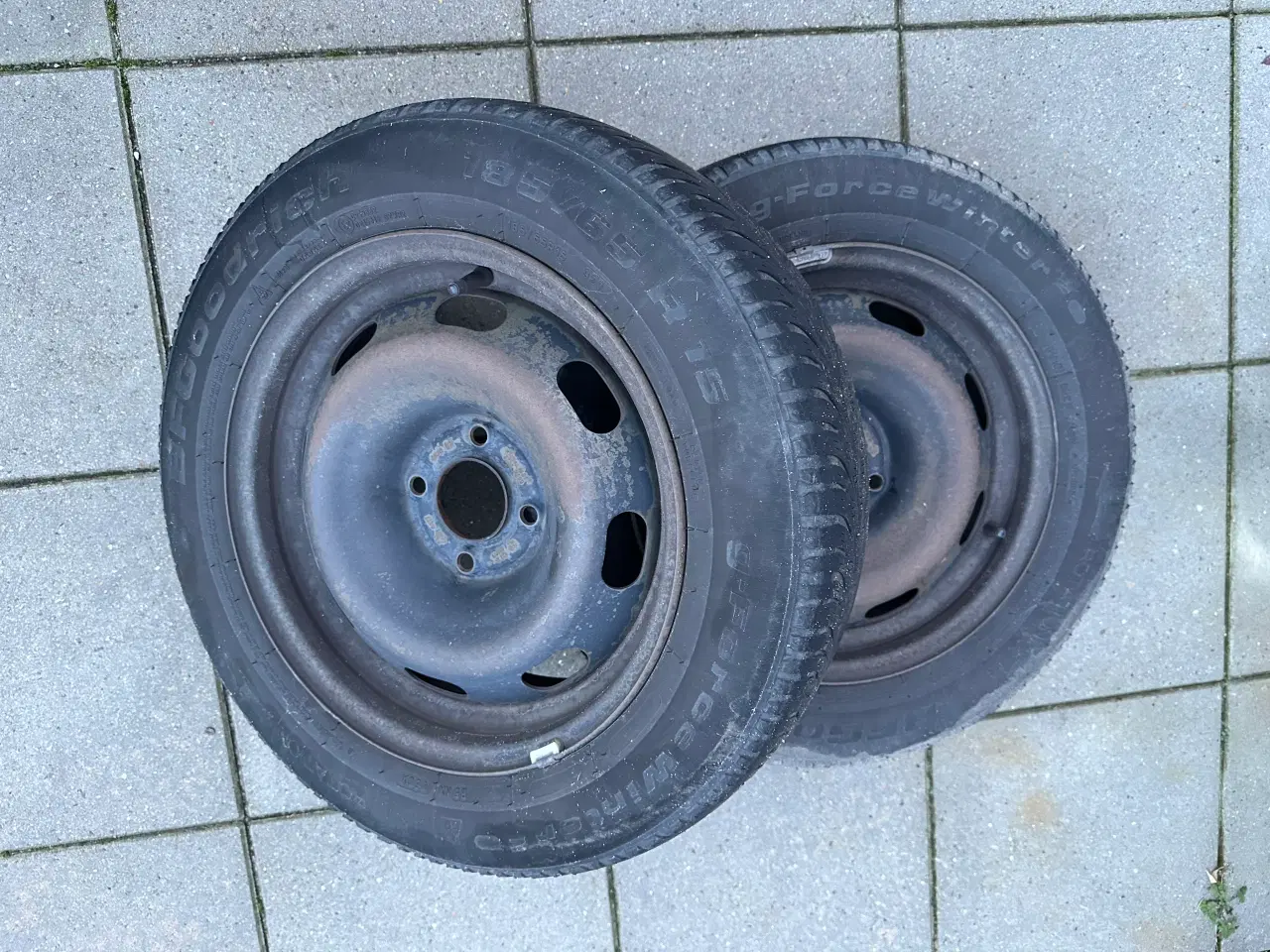 Billede 1 - 2 dæk med fælge 4x108, 15 tommer