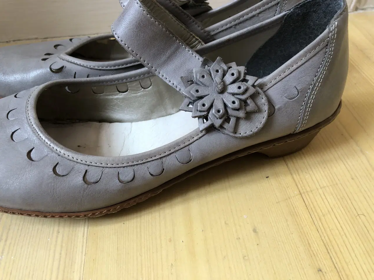 Billede 2 - Ballerinassko, str. 42, Rieker