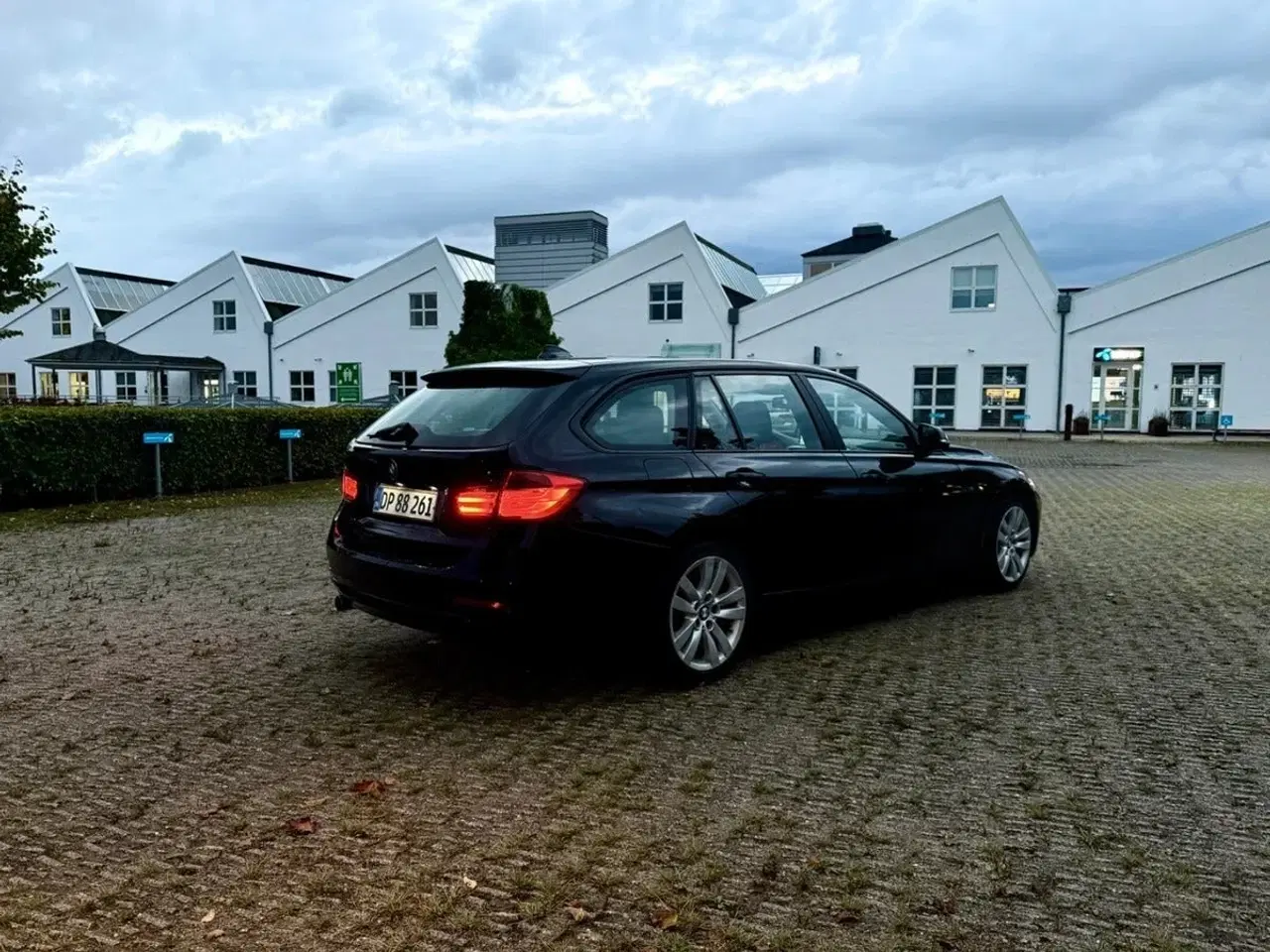 Billede 2 - BMW 320d 2,0 Touring aut.