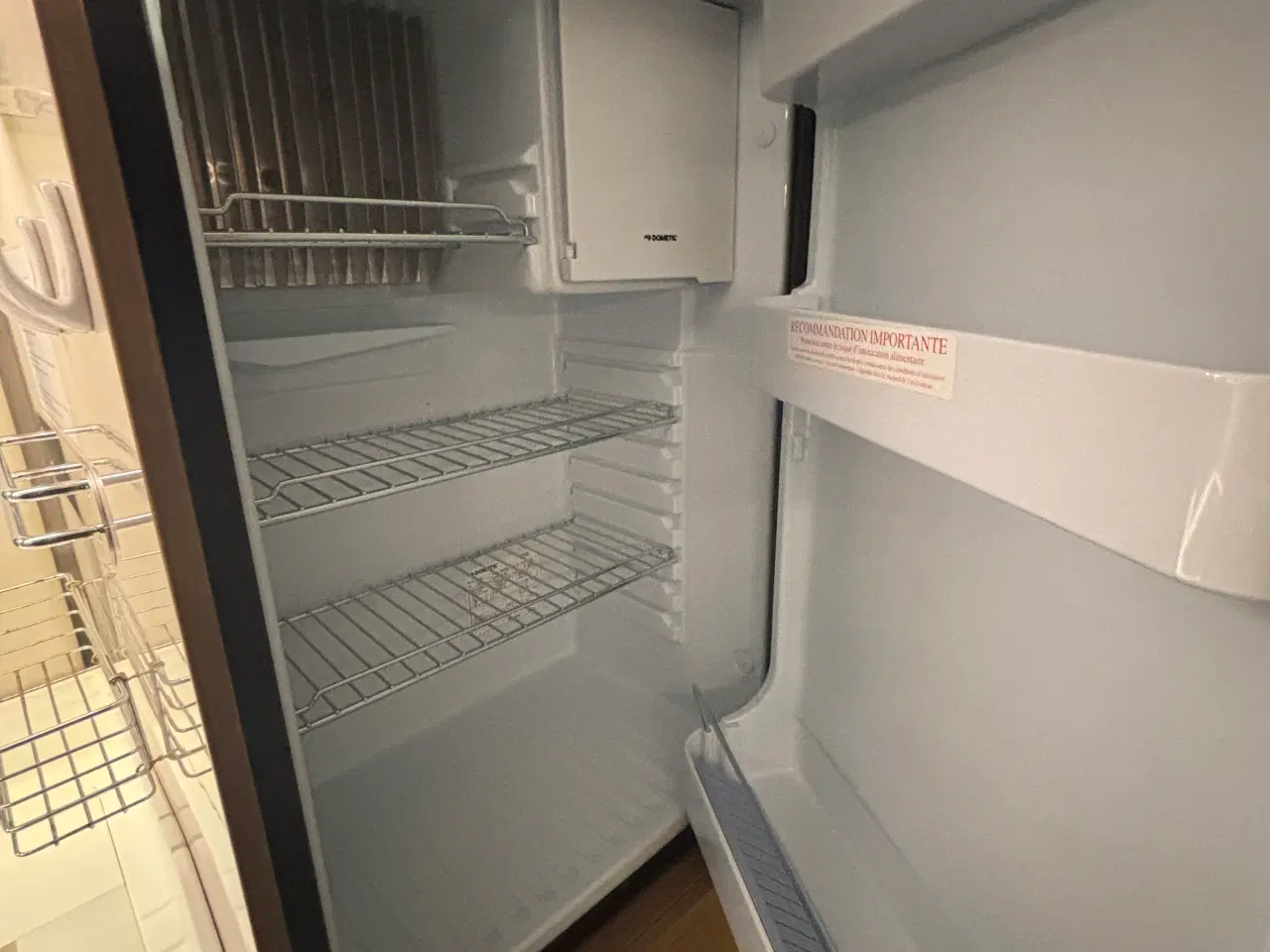 Billede 6 - Autocamper til salg - McLouis Menfys Prestige 4