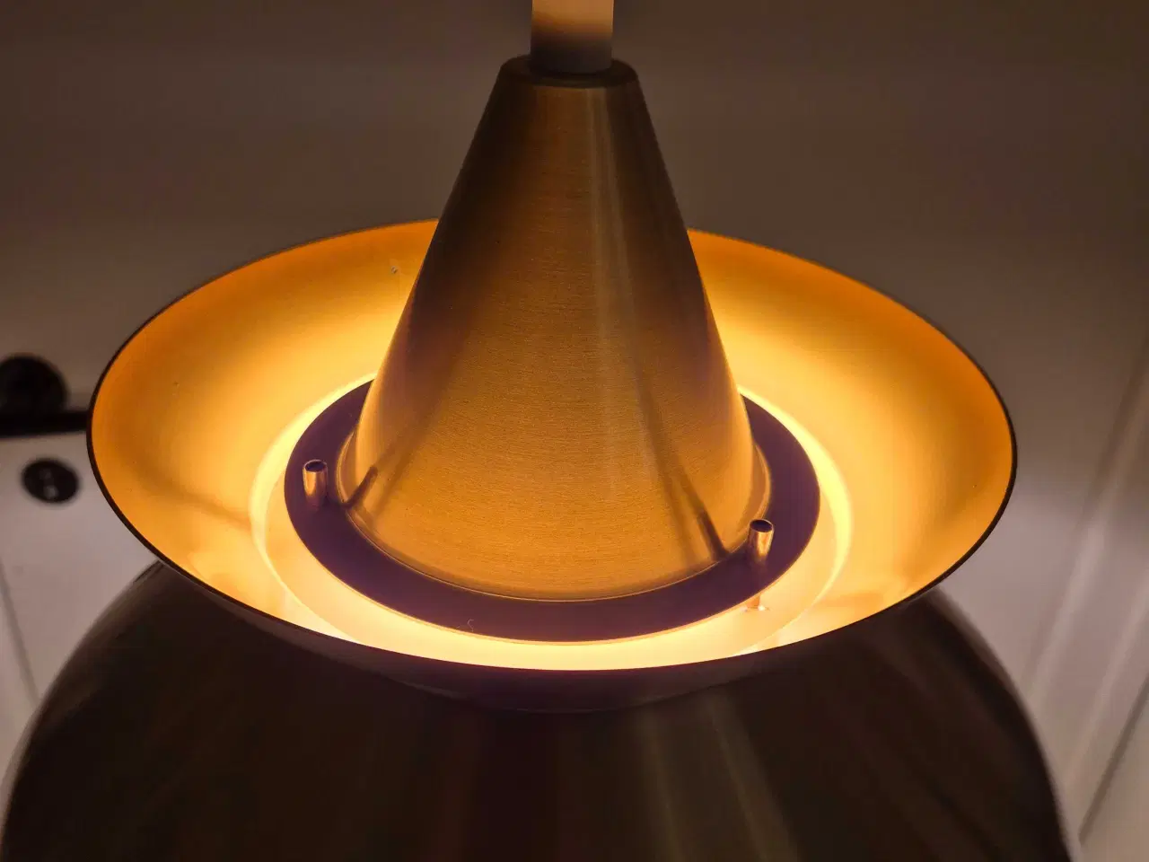 Billede 3 - Messinglampe med karrygul kontrastfarve