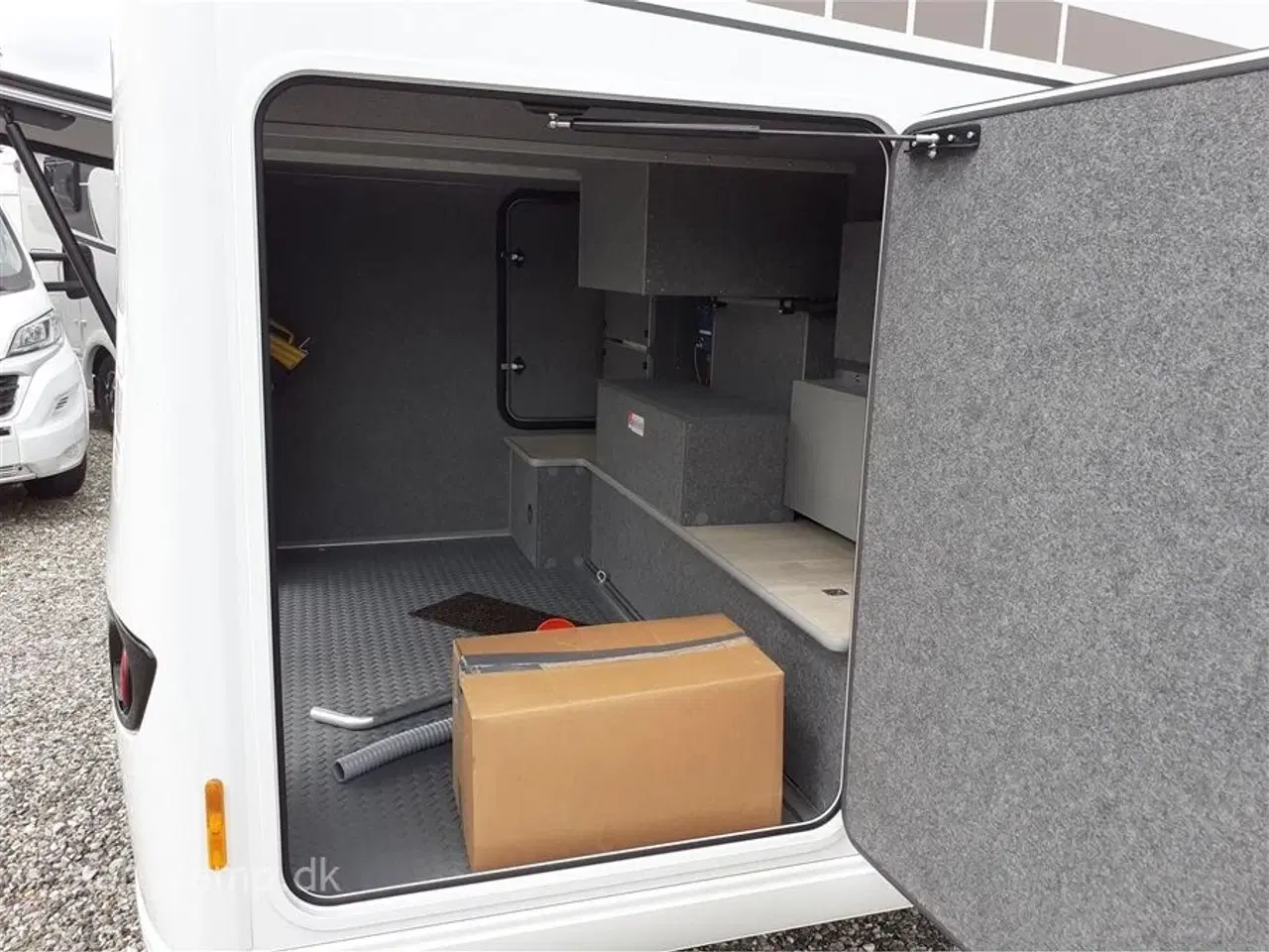 Billede 29 - 0 - Frankia Platin Pure I 7400 GD Edition   Top udstyret 5 Stjernet Camper på Mercedes