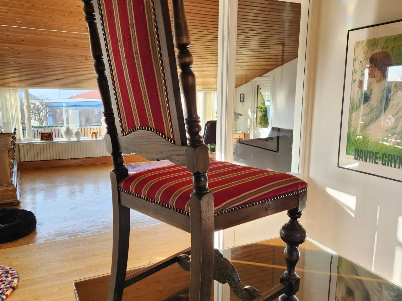 Billede 11 - Komplet spisestue i mørkbejdset eg.