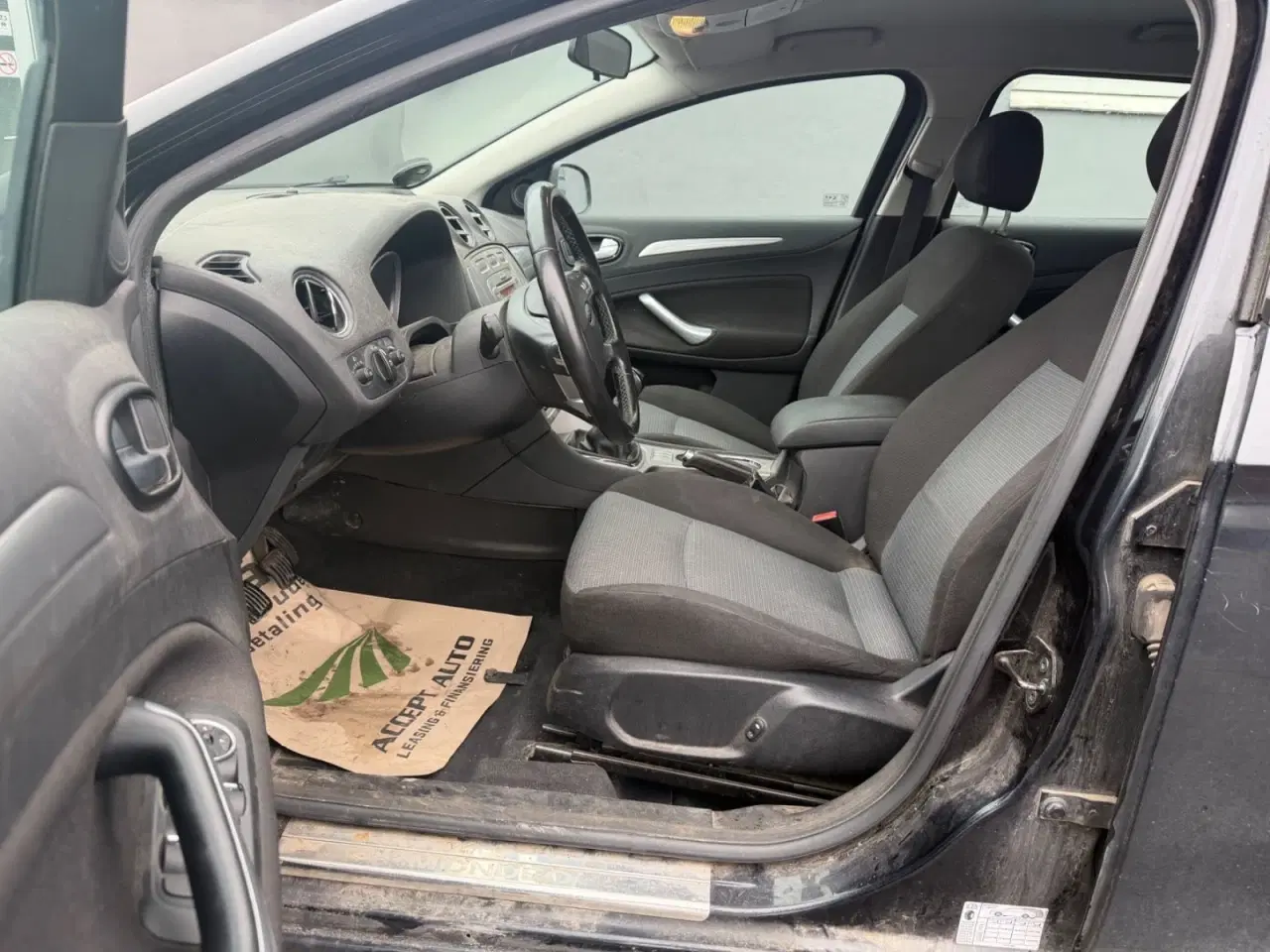 Billede 7 - Ford Mondeo 2,0 Ambiente stc.