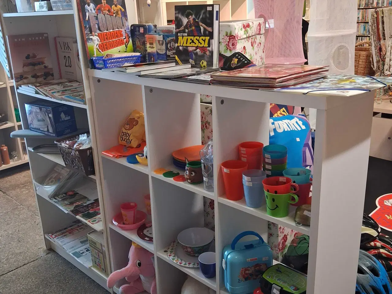 Billede 6 - STORT tøj og loppemarke