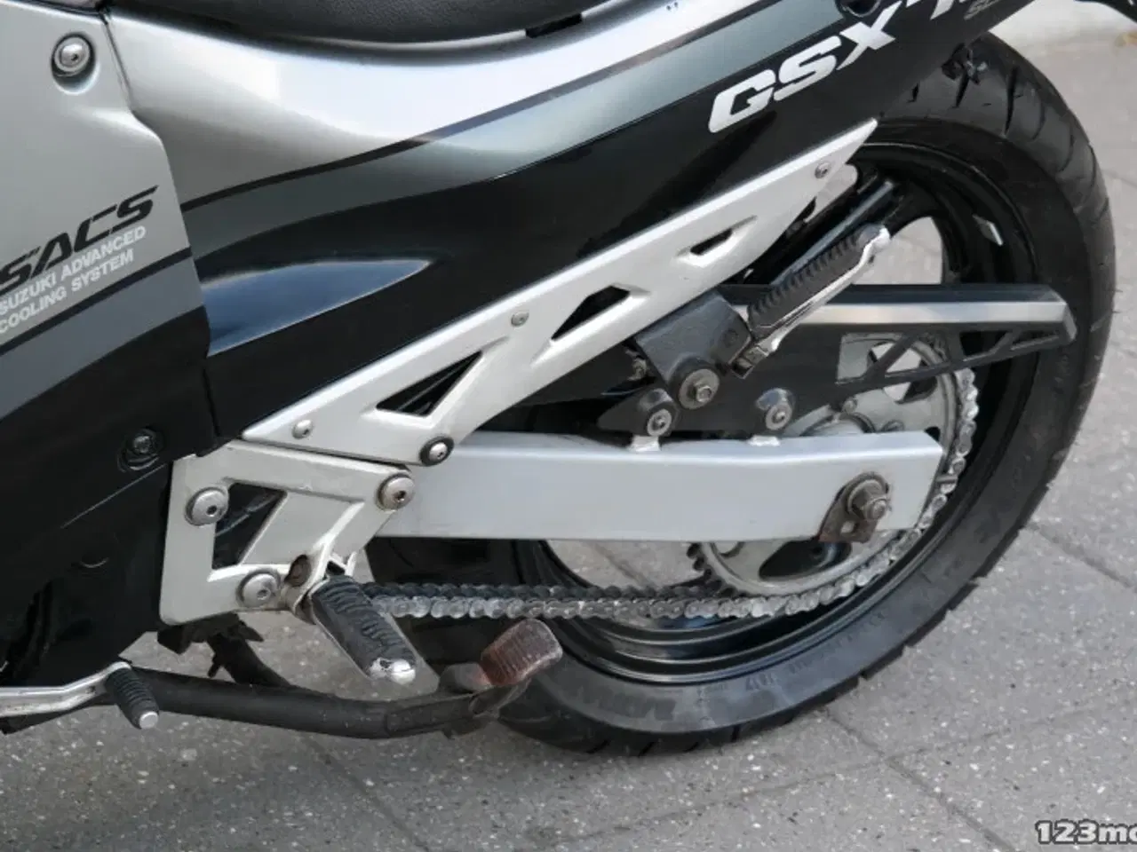 Billede 25 - Suzuki GSX 750 F ENGROS/UDEN KLARGØRING