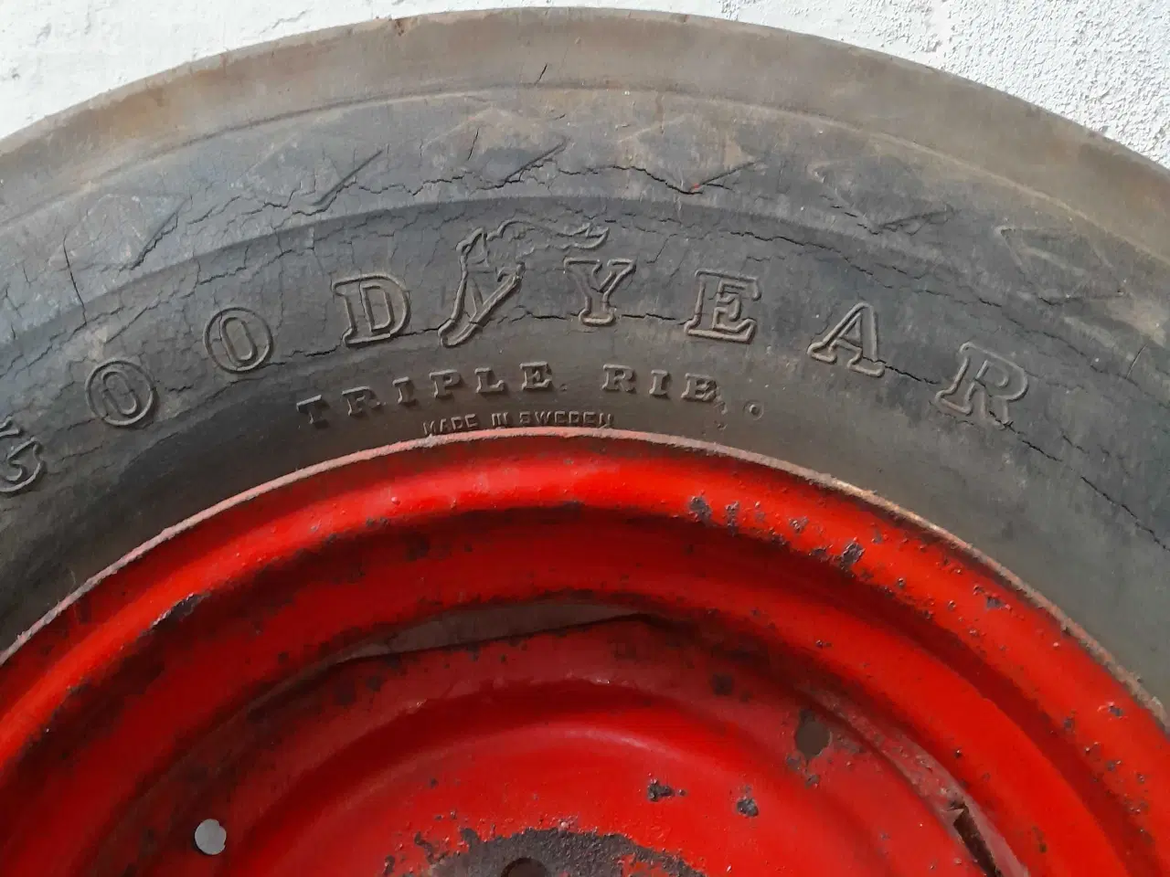 Billede 4 - Volvo T650 forhjul fælg,dæk og slange,komplet