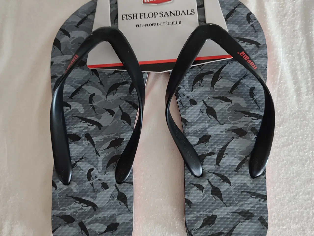 Billede 2 - Sandaler, Kasket, Rapala, str 43, Samlet pris 140,