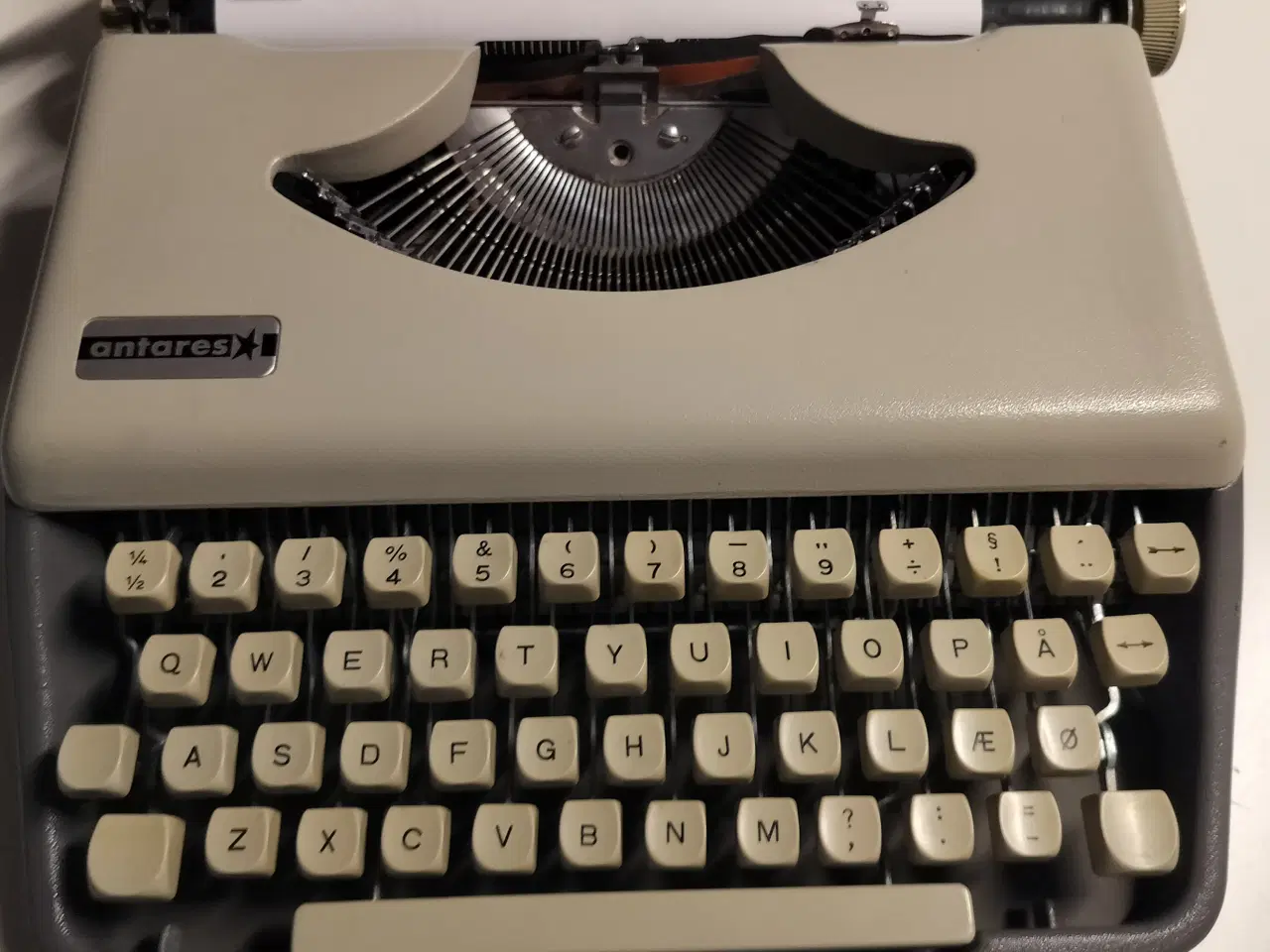 Billede 3 - Gammel Antares mekanisk rejseskrivemaskine