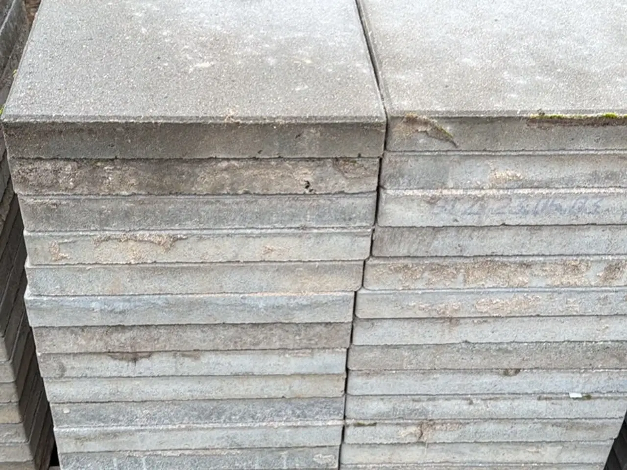 Billede 1 - 40x40 køre fliser til have eller indkørsel