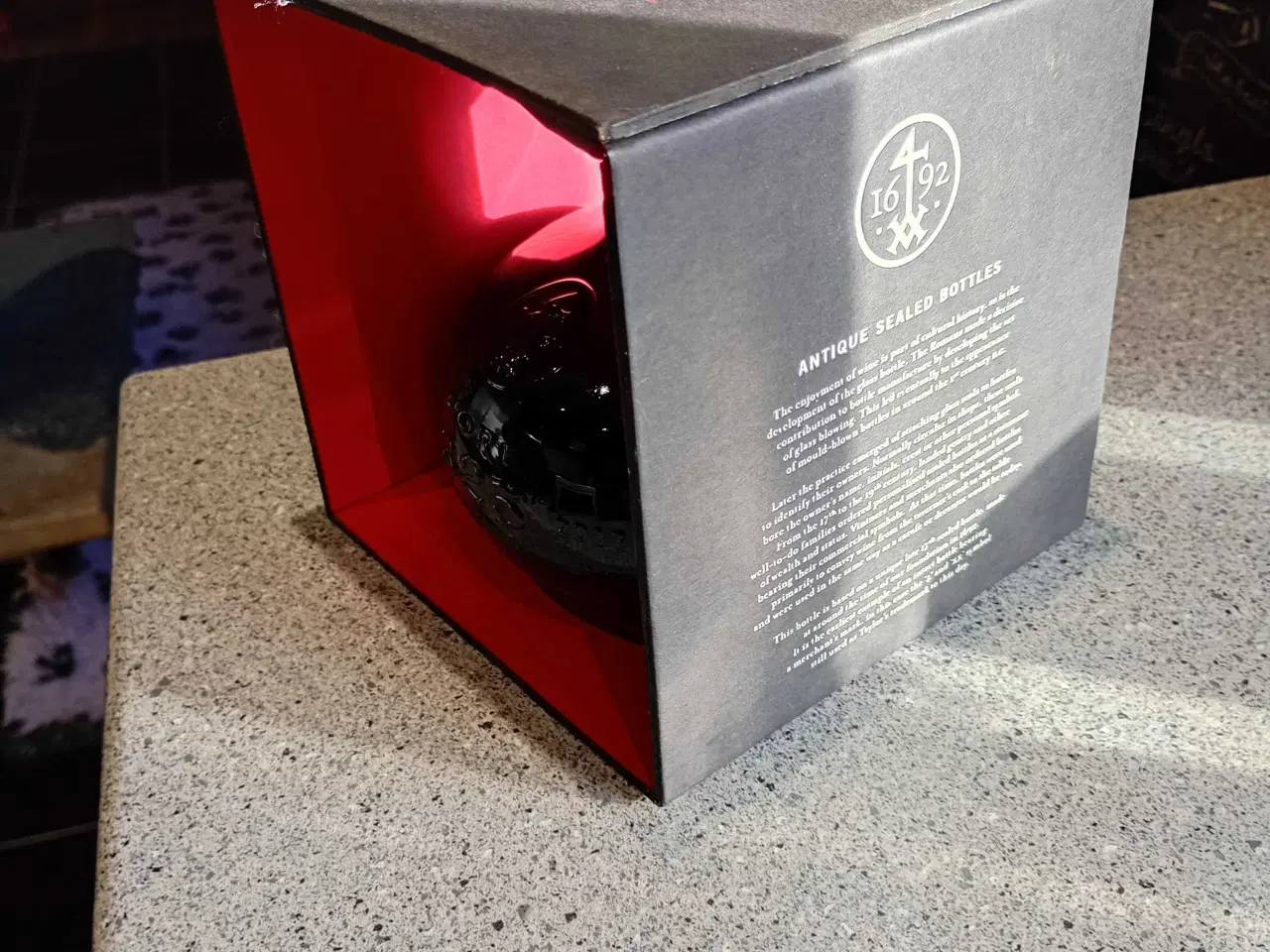 Billede 9 - Taylor s 325 jubilæum