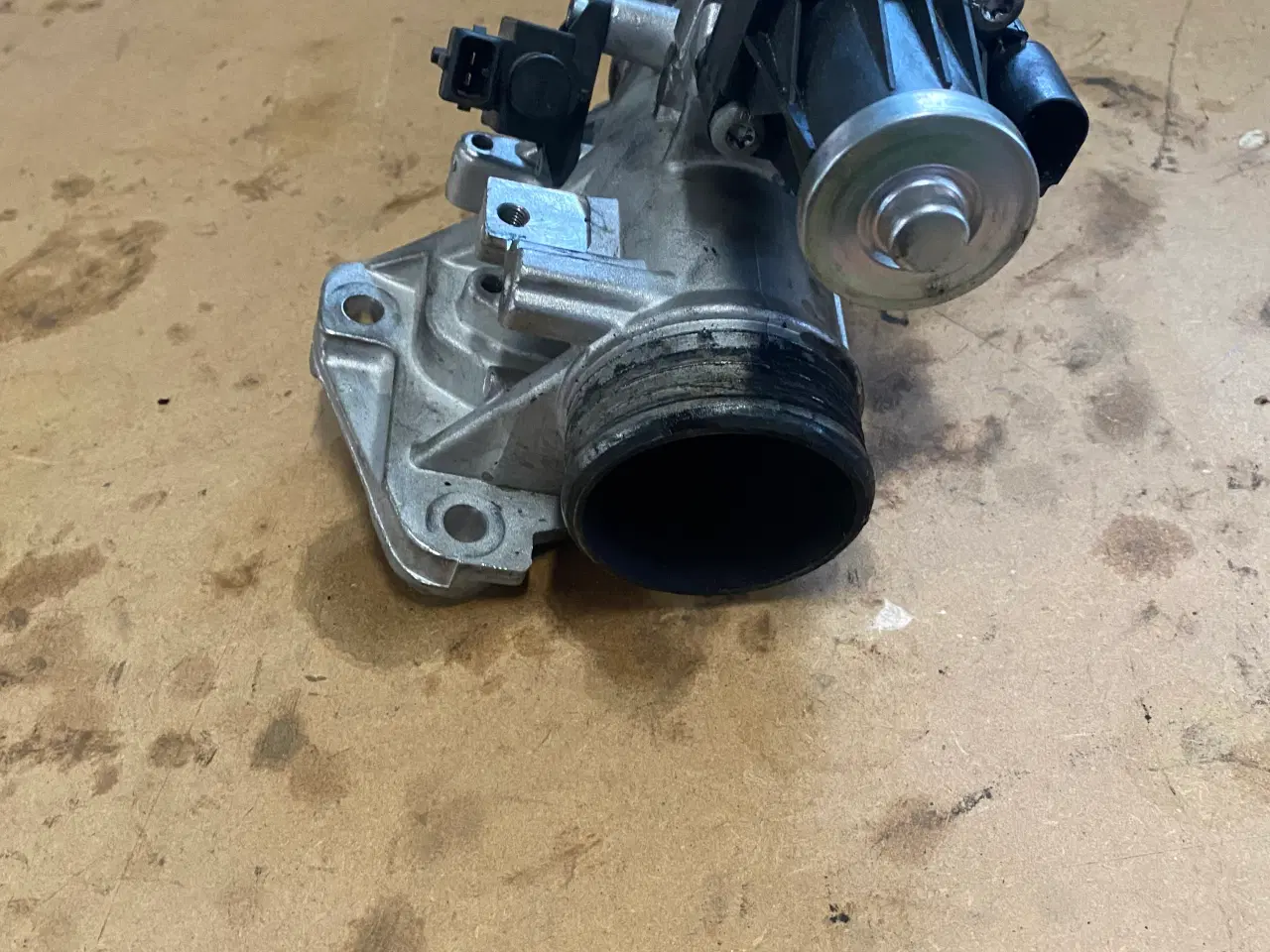 Billede 5 - EGR ventil Febi bilstein (Volvo)