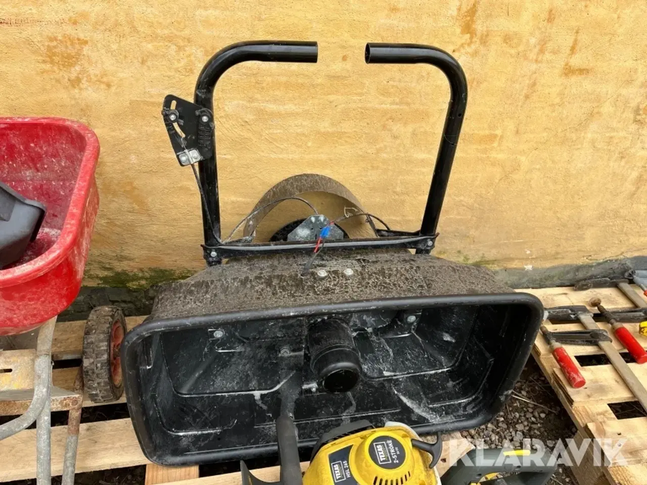 Billede 11 - Diverse havemaskiner