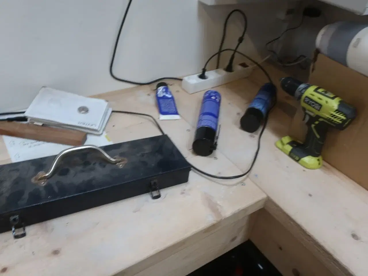 Billede 9 - Tøm hjørne for løse dele se billeder