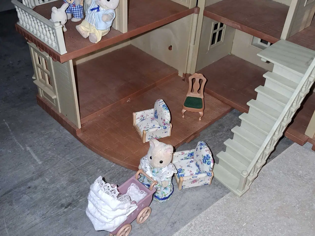 Billede 3 - Bud modtages Sylvanian Families