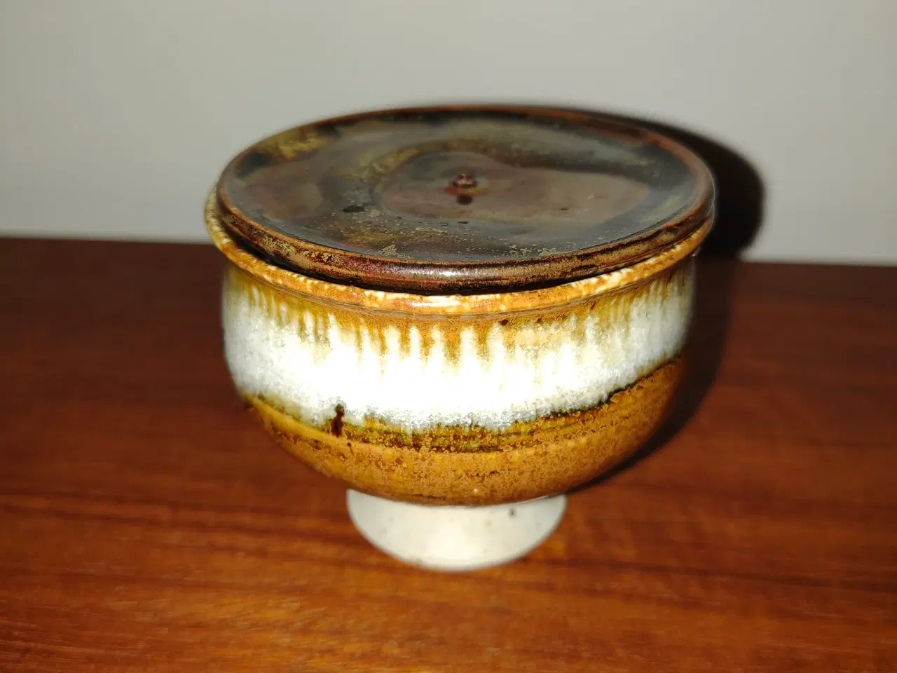 Billede 2 - Flot keramik lågkrukke