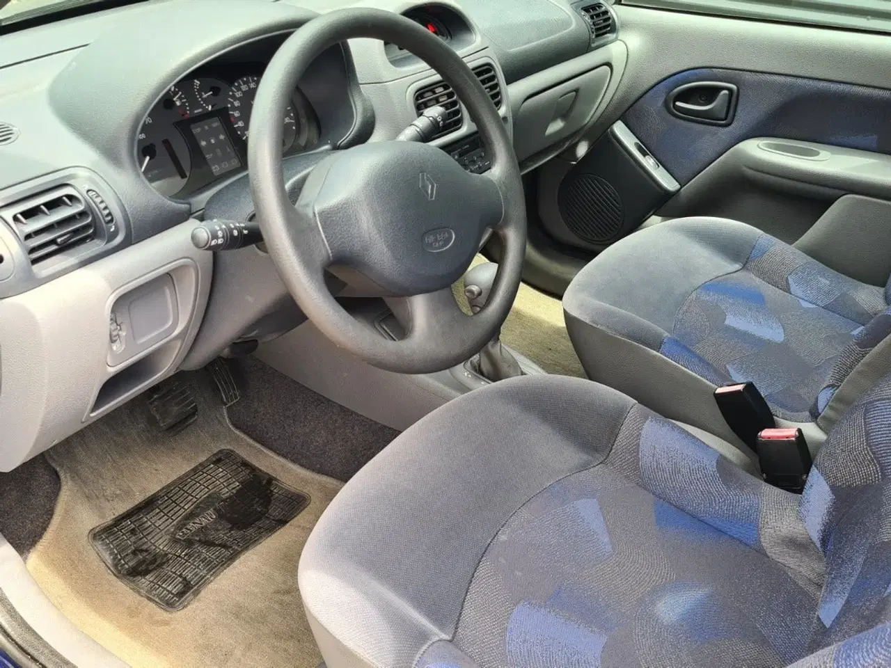 Billede 14 - Renault Clio II 1,4 Expression aut.