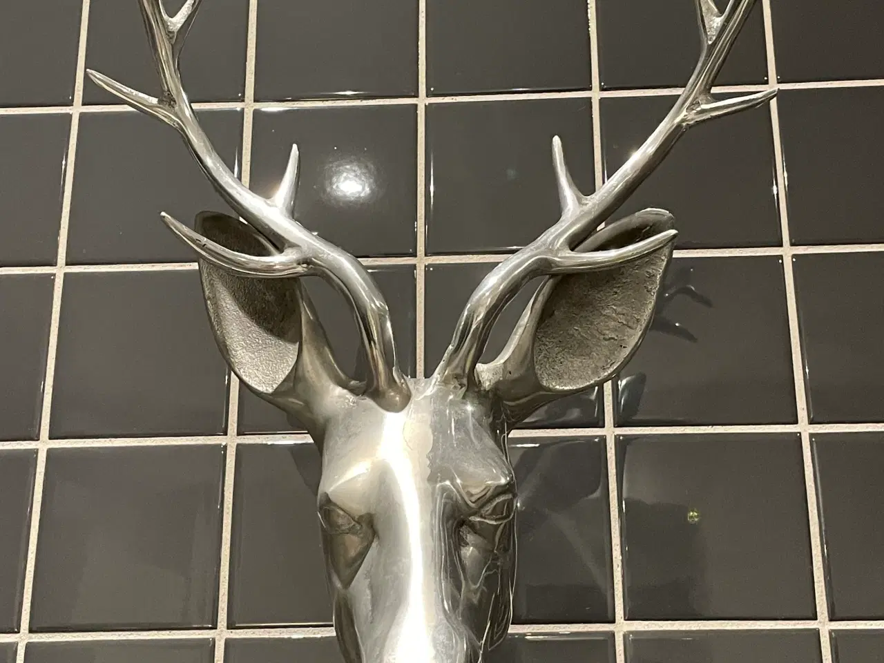 Billede 5 - Gevir hjort aluminium til ophæng