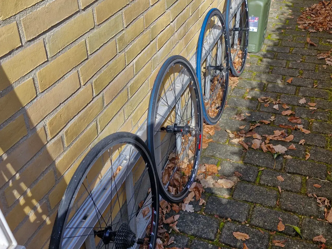 Billede 3 - Fin Racercykel,sælges pga plads mangel.