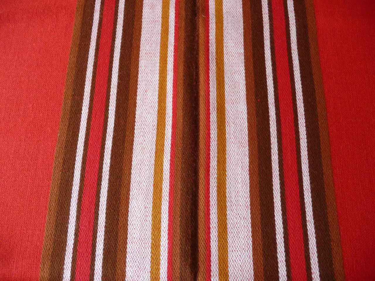 Billede 3 - DUG / BORDDUG - RETRO - L 260 cm - B 128 cm
