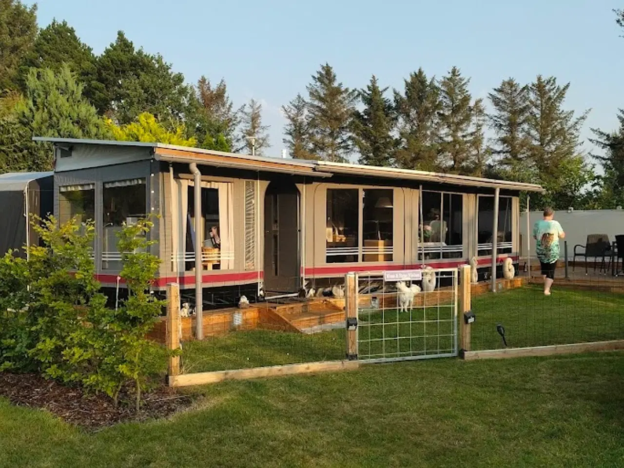 Billede 1 - Adria Alpina 743 HT  Fastliggervogn