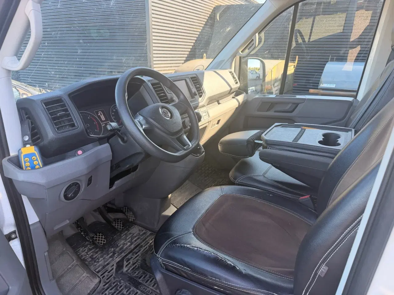 Billede 2 - VW Crafter 35 2,0 TDi 140 Kassevogn L4H3