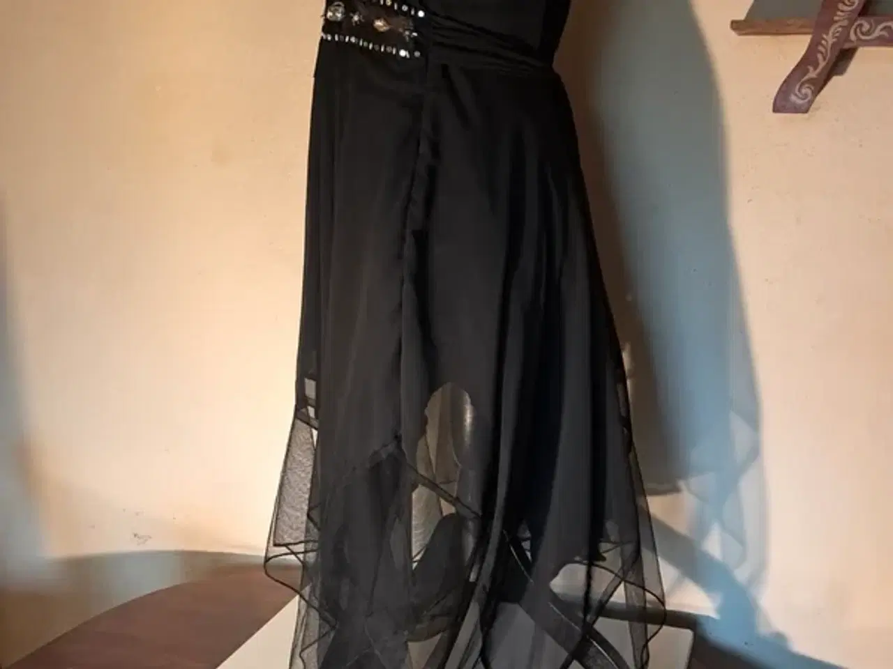 Billede 2 - Str. M kjole