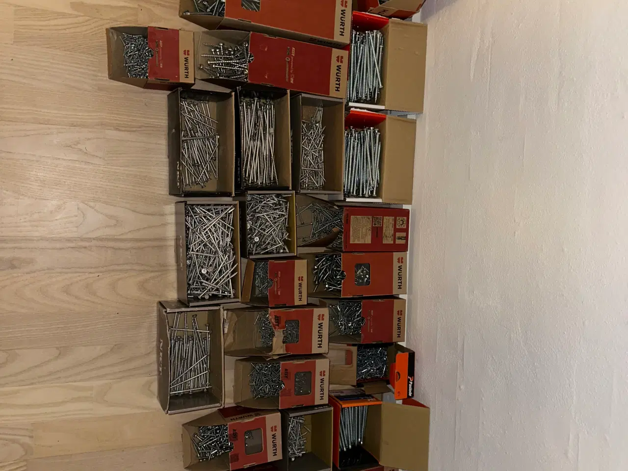 Billede 5 - Massive Lot of Assorted Wood Screws – Various Size