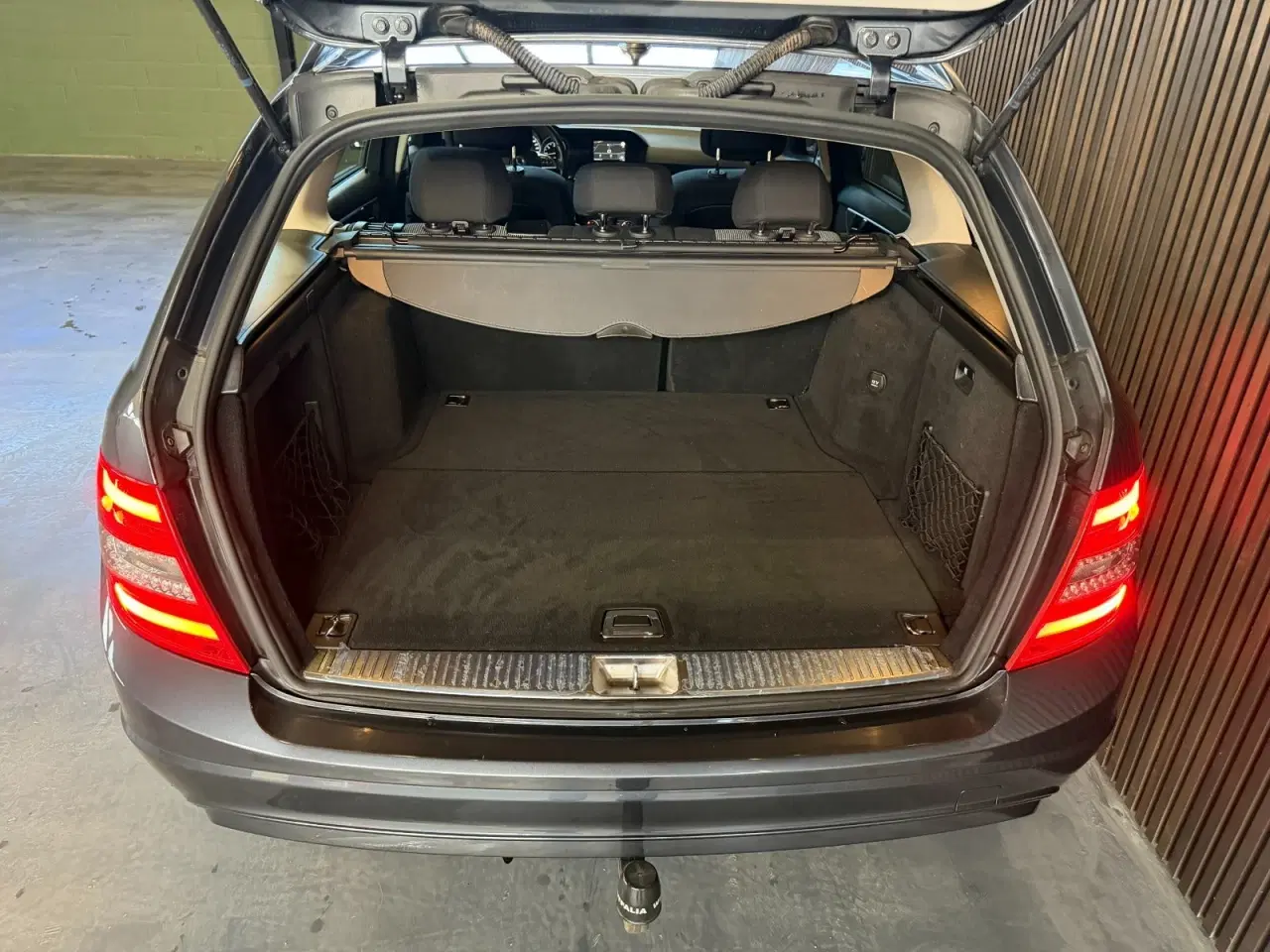 Billede 11 - Mercedes C180 2,2 CDi Elegance stc. aut. BE