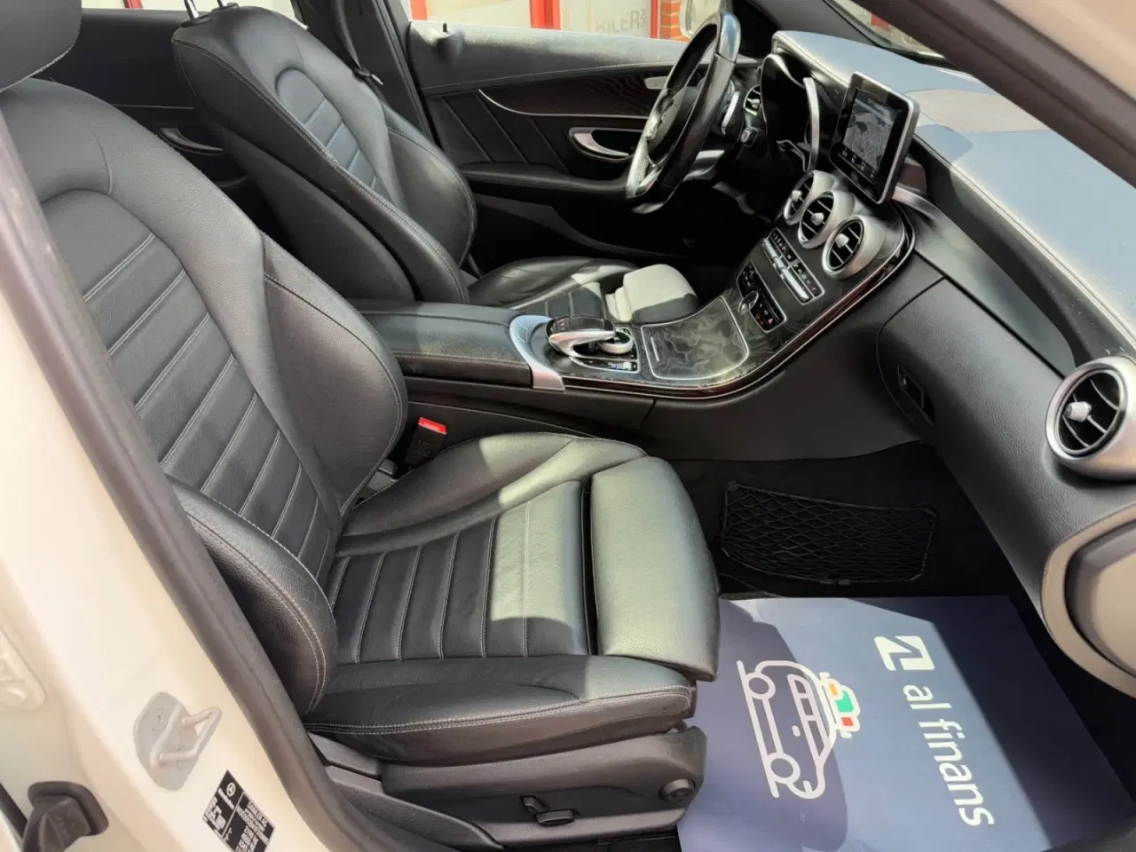 Billede 13 - Mercedes C220 d 2,2 AMG Line stc. aut.