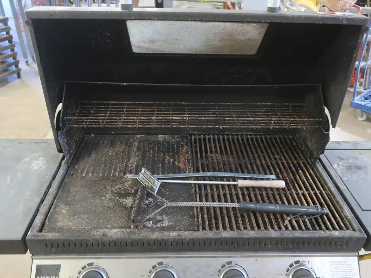 Billede 3 - Gasgrill  BEEFEATHER DISCOVERY