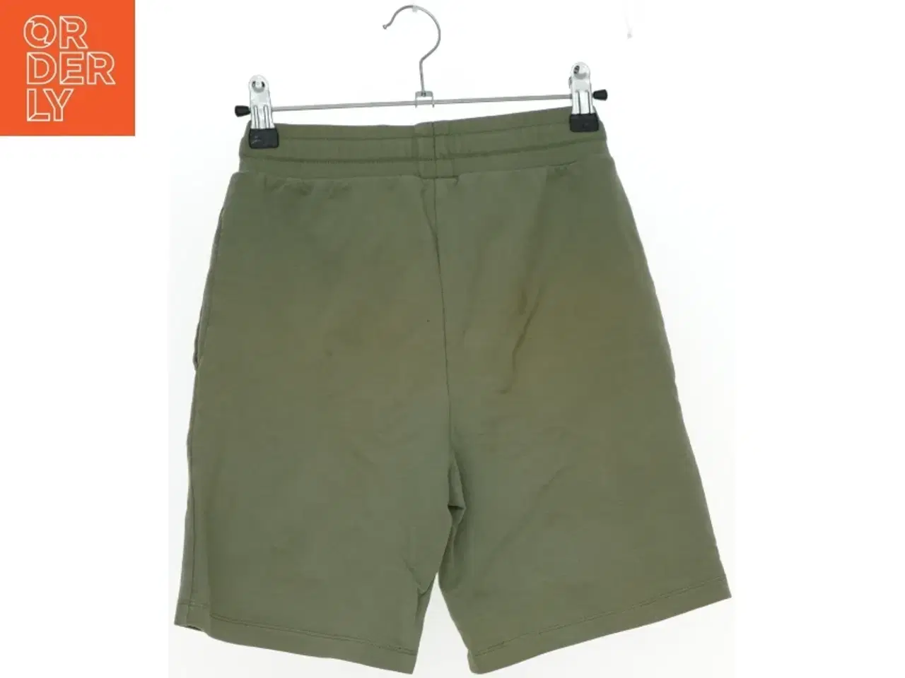 Billede 2 - Shorts fra Hummel (str. 146 cm)