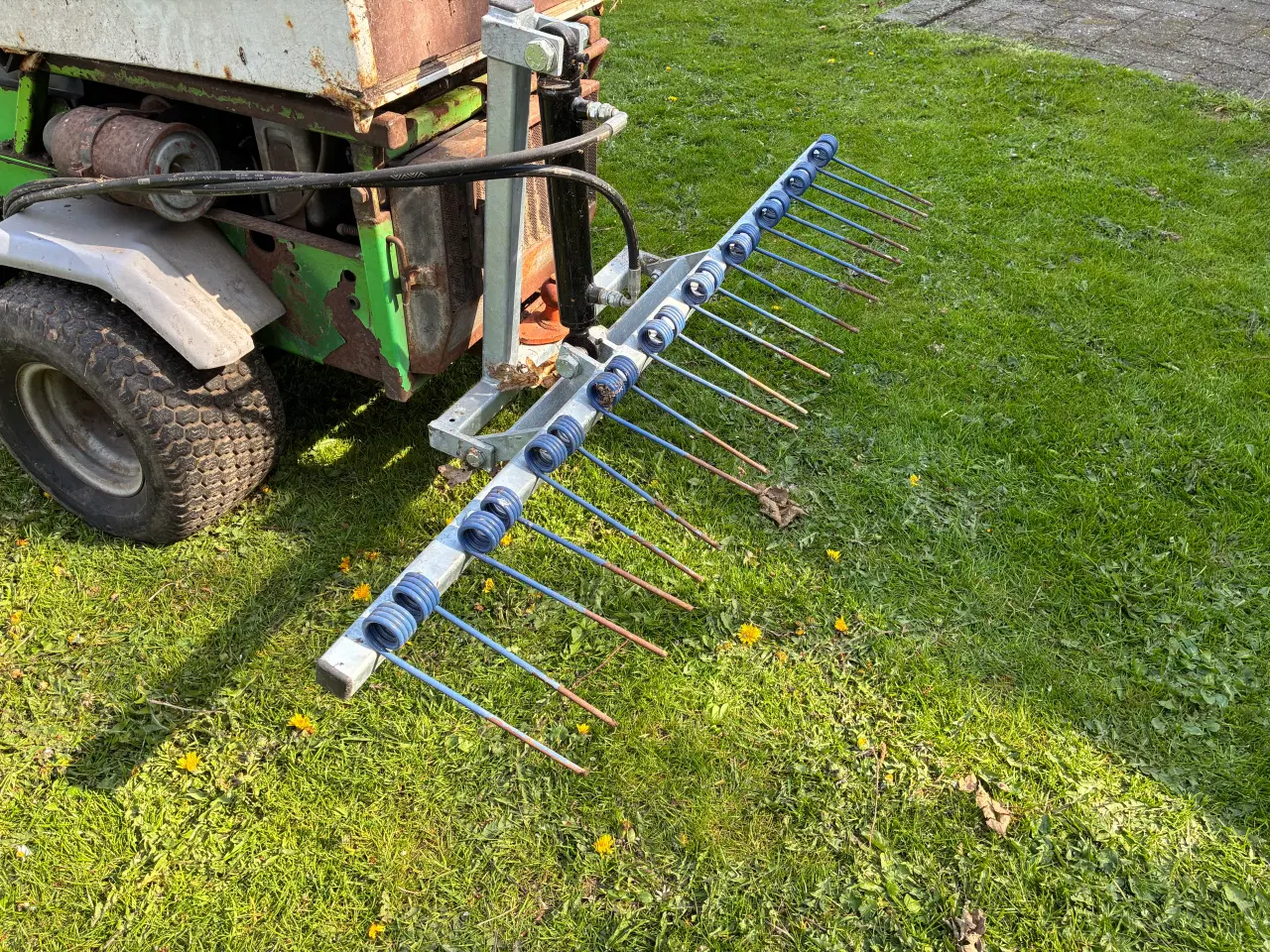 Billede 1 - Gård rive til Egholm maskine