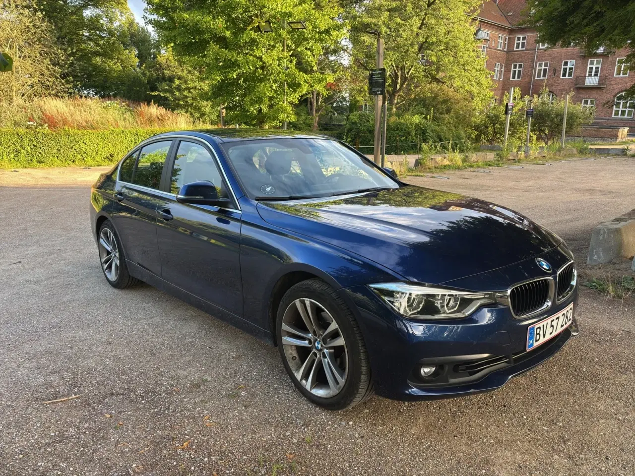 Billede 3 - BMW 320i 2,0 Executive aut.