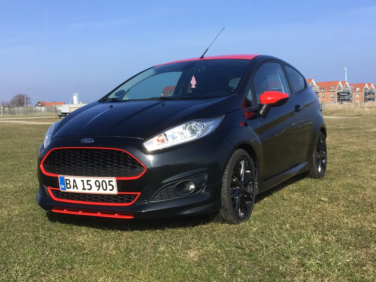 Billede 1 - Ford Fiesta 1,0 Black edition 