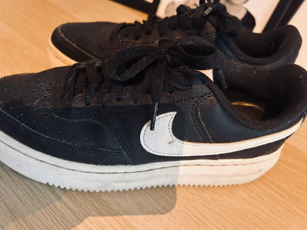 Billede 3 - Nike sko størrelse 39