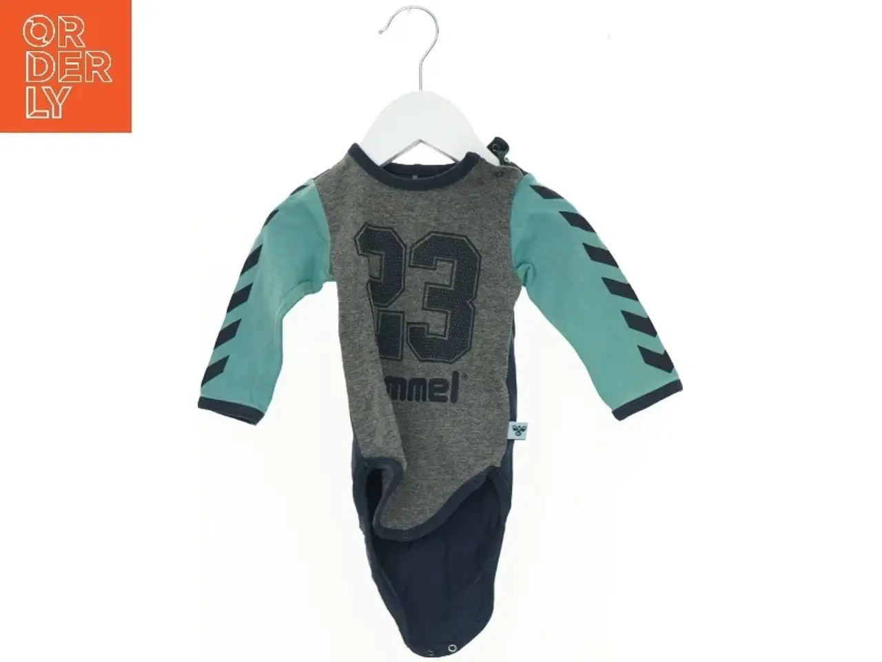 Billede 1 - Bodystocking fra Hummel (str. 62 cm)