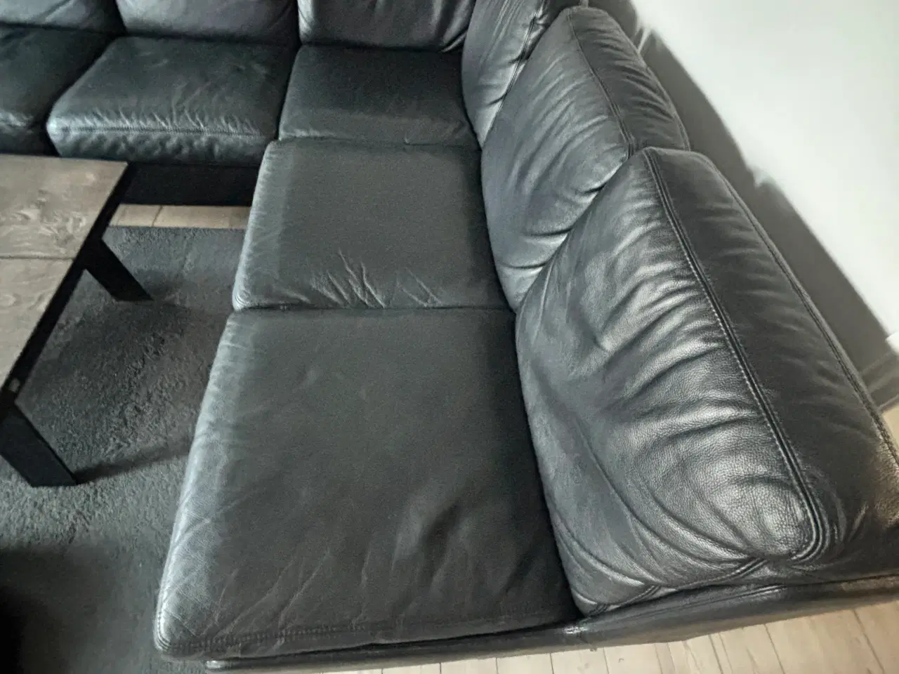 Billede 3 - GRATIS !!! Stor hjørnesofa 