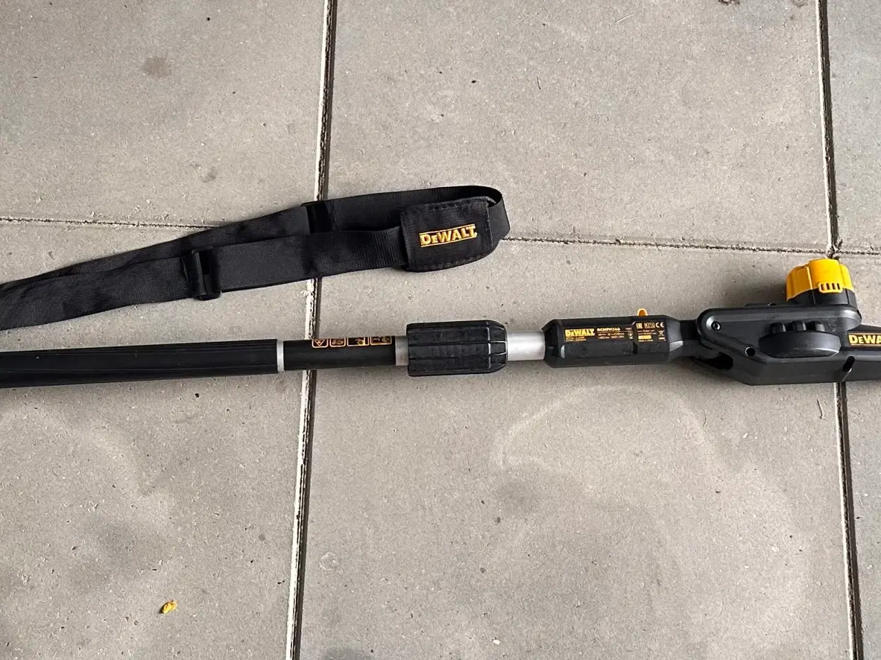 Billede 12 - Dewalt hækkeklipper DCMPH566N