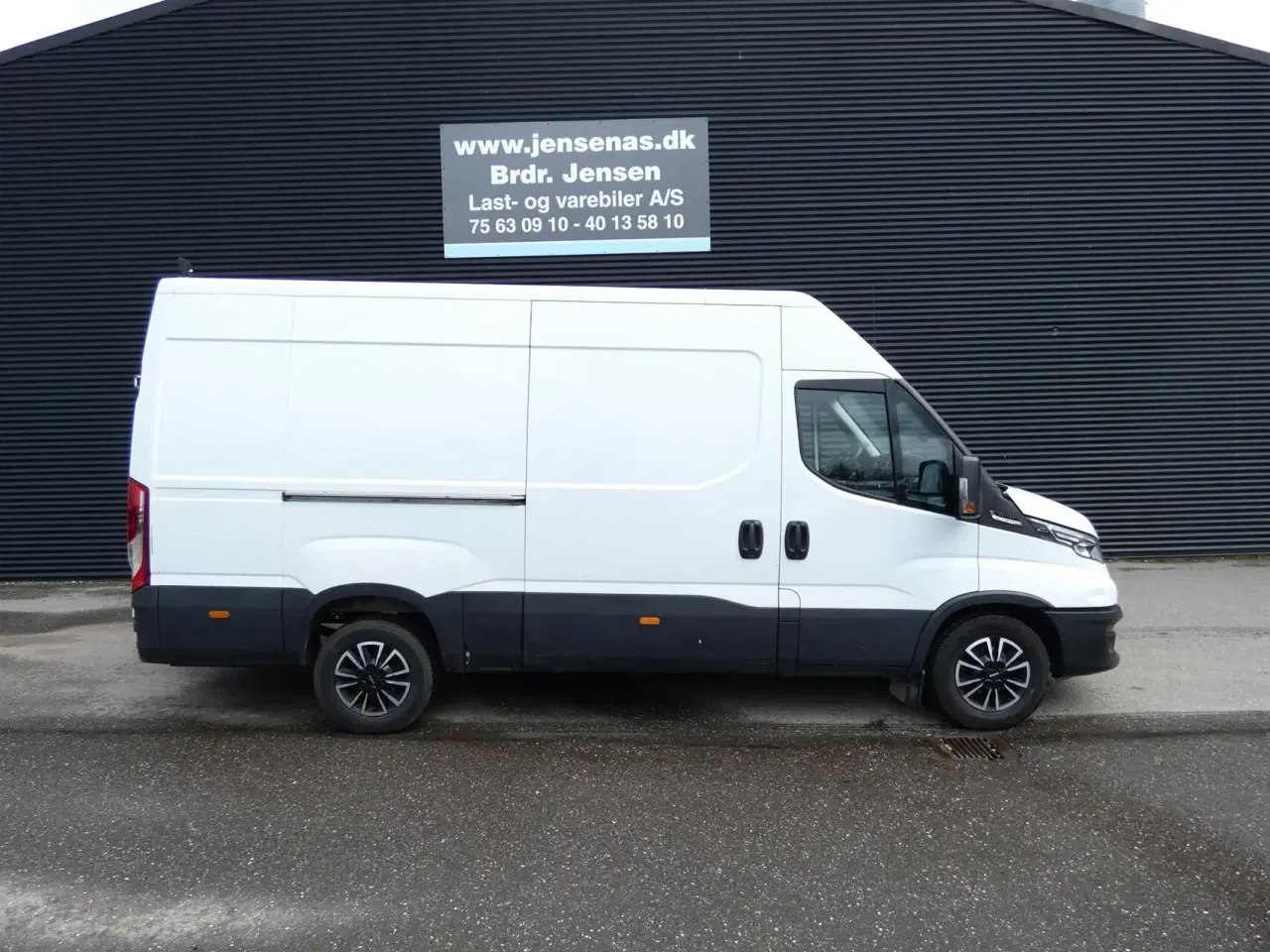 Billede 2 - Iveco Daily 35S16 12m3 2,3 D 156HK Van 8g Aut.