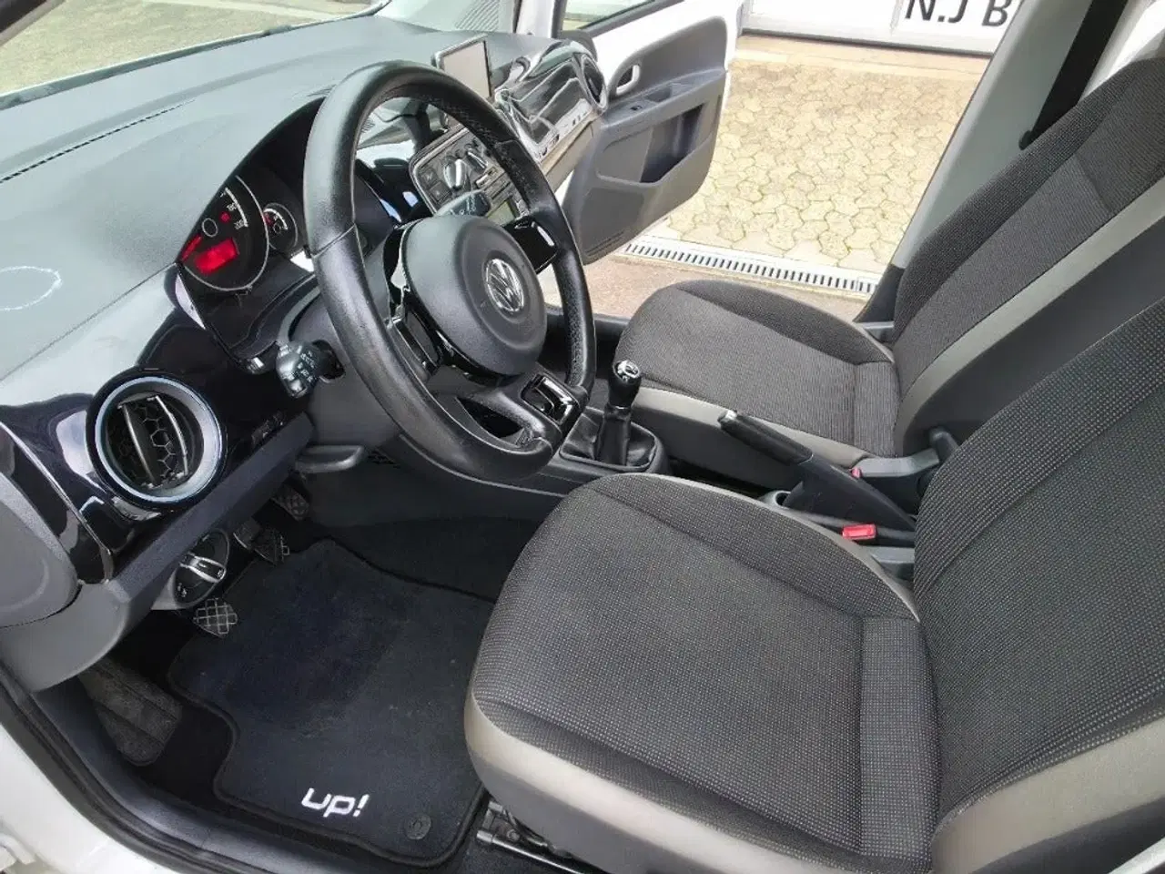 Billede 12 - VW Up! 1,0 75 High Up!