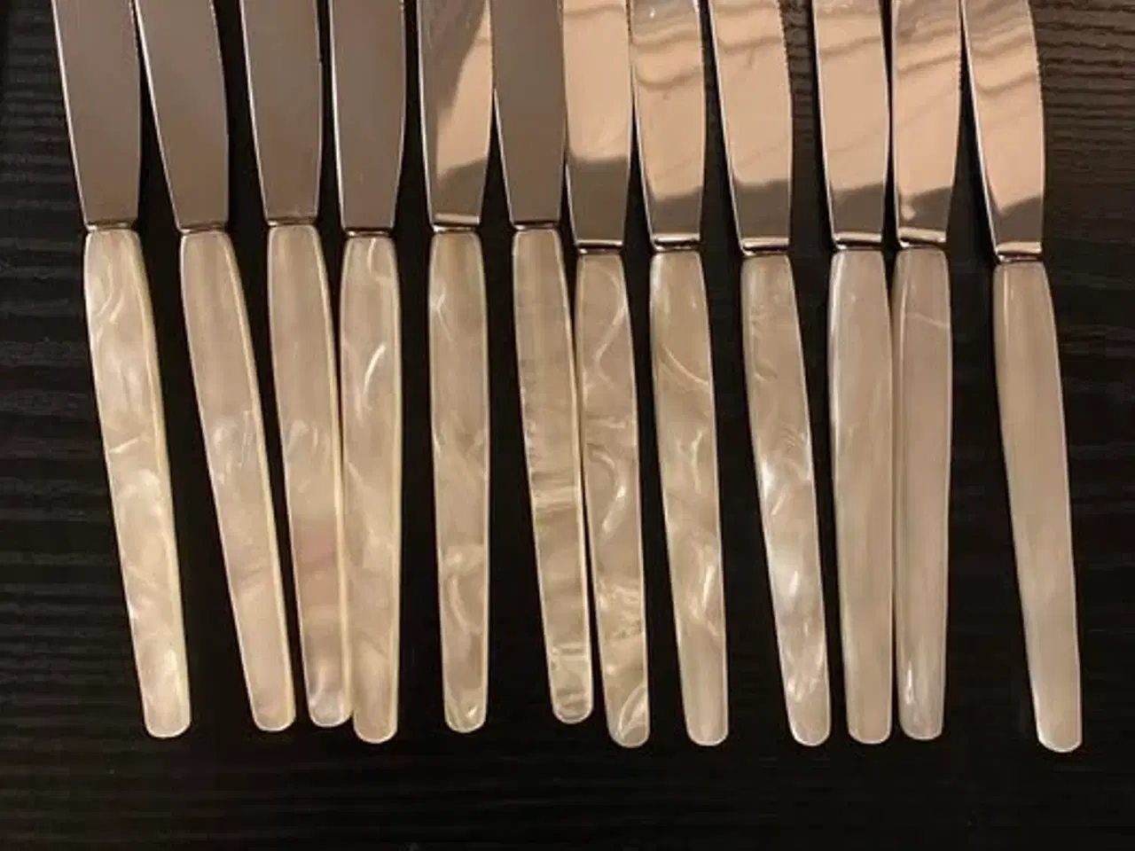 Billede 1 - Bordknive med perlemorsskaft