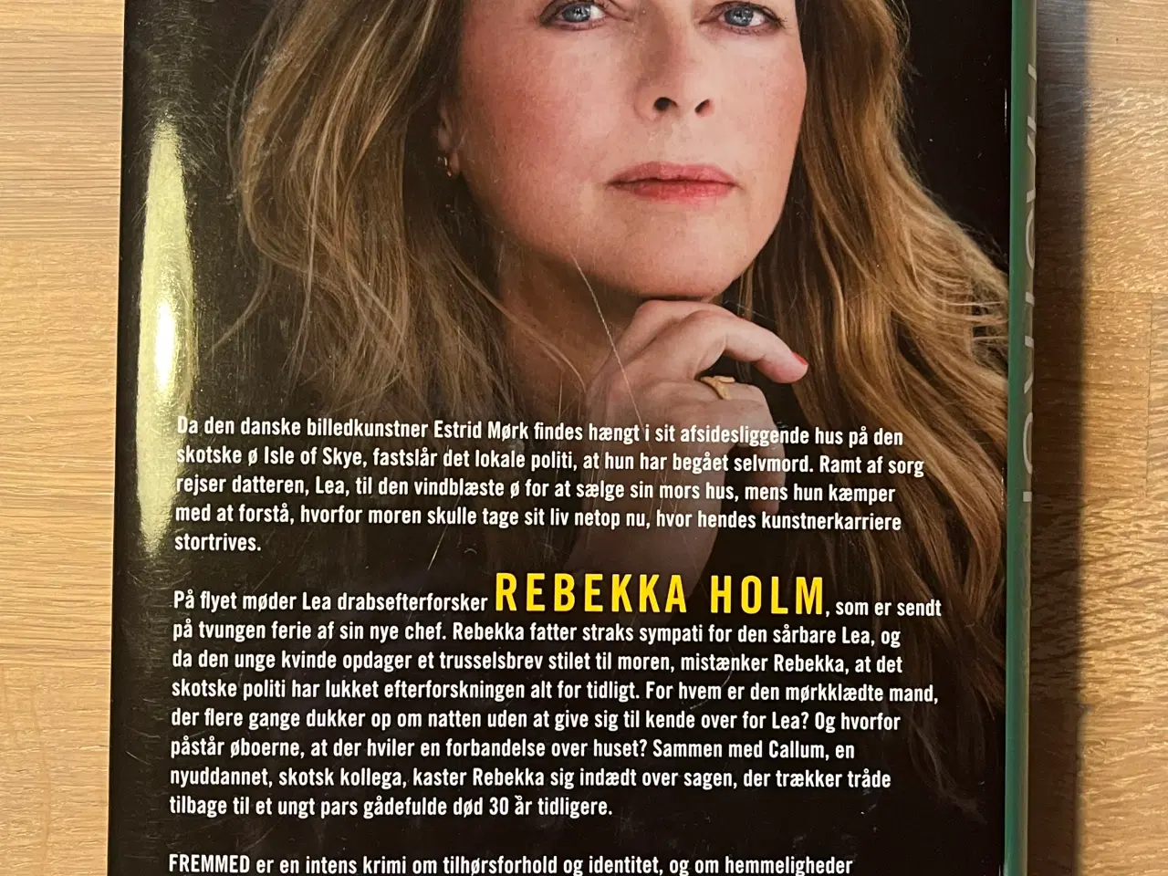 Billede 2 - Fremmed af Julie Hastrup 